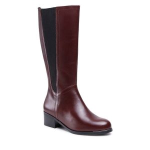 Kozaki Go Soft. Czerwone kozaki Go Soft, bez wzorów, bez obcasa, na słupku, bez zapięcia. Za 379,99 zł.