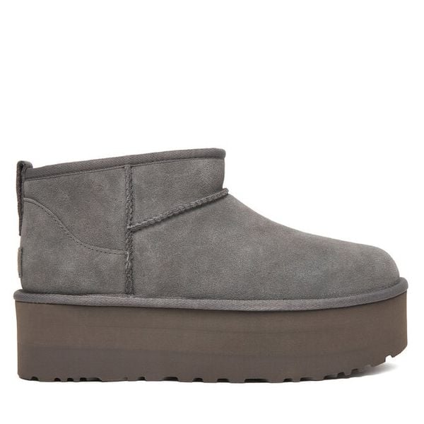 Śniegowce Ugg. Szare buty zimowe Ugg, bez obcasa, bez zapięcia. Za 759,99 zł.