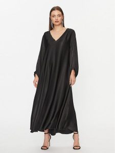 Dixie Sukienka codzienna A782Z037 Czarny Relaxed Fit. Czarne kombinezony Dixie, s, bez wzorów, z wiskozy, bez kołnierzyka, bez ramiączek. Za 249,99 zł.