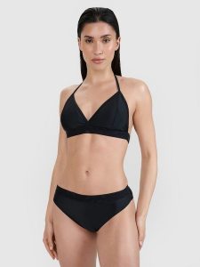 4F Góra od bikini damska - czarna L. Czarne bikini 4f, bez wzorów, z elastanu. W wyprzedaży za 59,99 zł.