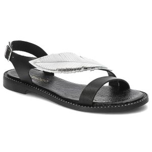 Czarne Sandały Armodo Skórzane Buty Na Lato. Czarne sandały Armodo, bez wzorów, ze skóry, bez obcasa, bez zapięcia. Za 259,00 zł.