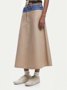 Desigual Spódnica trapezowa Barcelo 25SWFW12 Beżowy Regular Fit. Brązowe spódnice Desigual, xl, bez wzorów, z bawełny. Za 279,99 zł.