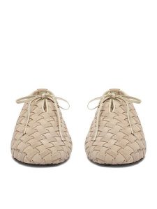 GINO ROSSI Półbuty EO-26SS02 Beżowy. Brązowe półbuty Gino Rossi, bez wzorów, ze skóry, bez obcasa, na płaskiej podeszwie, bez zapięcia. Za 379,99 zł.