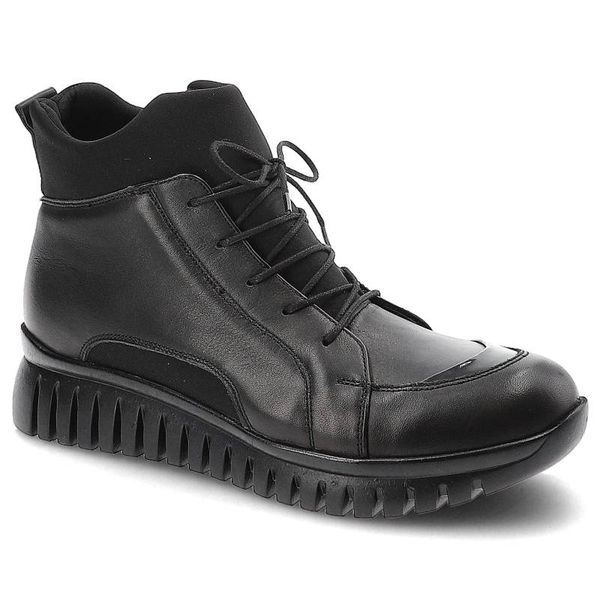 Czarne Sneakersy Damskie Artiker Wygodne Półbuty. Czarne półbuty ARTIKER, bez wzorów, ze skóry, bez obcasa, bez zapięcia. Za 254,99 zł.