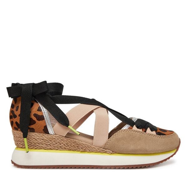 Półbuty Gioseppo. Brązowe półbuty Gioseppo, bez wzorów, bez obcasa, na płaskiej podeszwie, bez zapięcia. Za 229,99 zł.