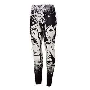 Legginsy sportowe damskie z wysokim stanem EXTREME HOBBY COMICS. Czarne legginsy EXTREME HOBBY, bez wzorów, z elastanu, z podwyższonym stanem. Za 229,00 zł.