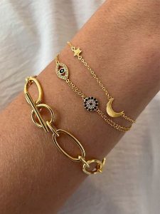 DI GIORGIO Pozłacana bransoletka z elementem ozdobnym rozmiar: onesize. Niebieskie bransoletki DI GIORGIO, z cyrkonią, pozłacane. Za 97,45 zł.