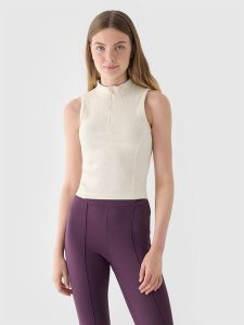 4F Top slim z prążkowanej dzianiny damski - biały M. Białe topy 4f, m, bez wzorów, z bawełny, klasyczne, bez kołnierzyka, bez ramiączek. W wyprzedaży za 39,99 zł.