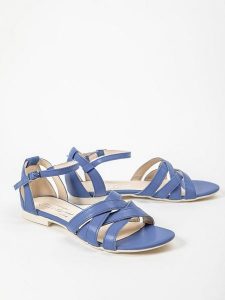 Zapato Skórzane sandały w kolorze fioletowym rozmiar: 38. Różowe sandały Zapato, bez wzorów, z otwartym noskiem, bez obcasa, bez zapięcia. Za 136,45 zł.