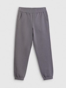 4F Spodnie dresowe joggery damskie - szare S. Szare spodnie dresowe 4f, s, bez wzorów, z dresówki. Za 129,99 zł.