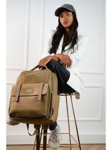 Maison héritage PARIS Plecak "Daigo" w kolorze szarobrązowym - 29 x 40 x 14,5 cm rozmiar: onesize. Brązowe plecaki Maison héritage PARIS. Za 260,99 zł.