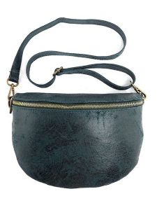 Marlon Skórzana saszetka w kolorze antracytowym - 25 x 19 x 7 cm rozmiar: onesize. Czarne nerki i saszetki Marlon, bez wzorów, z materiału. Za 236,61 zł.