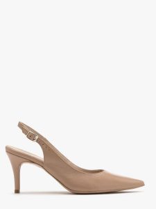 Beżowe czółenka typu slingback OFELIA. Brązowe czółenka Ryłko, bez wzorów, ze skóry, bez obcasa, na szpilce, bez zapięcia. Za 379,99 zł.