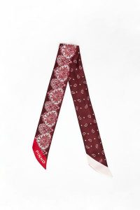 Apaszka damska z jedwabiem Pogo PINKO. Apaszki i chusty Pinko, bez wzorów. Za 339,00 zł.