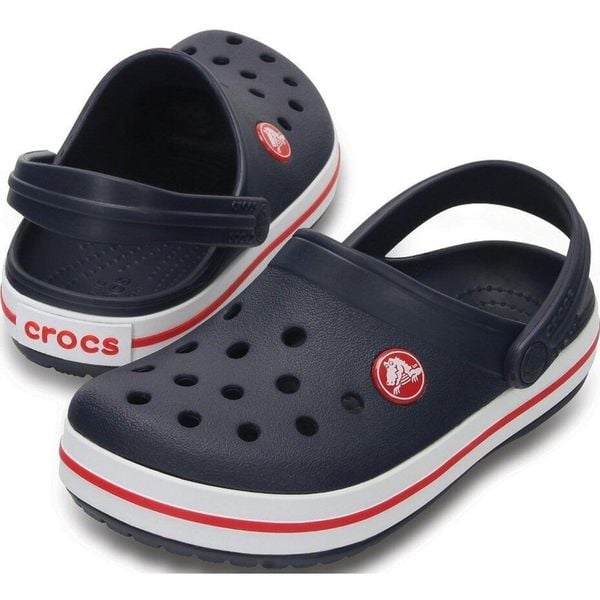Klapki Crocs Crocband Clog K granatowo-czerwone 204537 485. Czerwone klapki Crocs, bez wzorów, bez obcasa. Za 116,99 zł.