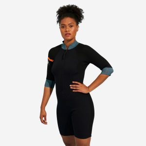 Krótka pianka do chodzenia w wodzie damska Ocean Step z neoprenu 2/2 mm. Czarne kombinezony OCEAN STEP, m, bez wzorów, z materiału, bez kołnierzyka, bez ramiączek, długie. Za 499,99 zł.