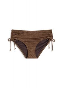 Połyskujące figi bikini z błyszczącego materiału. Brązowe figi bonprix, bez wzorów. Za 77,99 zł.