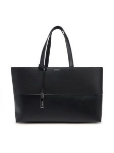 Calvin Klein Torebka Ck Mixmedia Medium Shopper K60K613011 Czarny. Czarne shopper bag Calvin Klein, bez wzorów, ze skóry, bez dodatków. Za 359,99 zł.