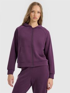4F Bluza dresowa rozpinana z modalem damska - fioletowa XS. Fioletowe bluzy 4f, xs, bez wzorów, z dresówki, z kapturem. Za 189,99 zł.