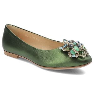 Zielone Baleriny Armodo Eleganckie Obuwie Damskie Ze Skóry Naturalnej. Zielone balerinki Armodo, z aplikacjami, ze skóry, bez obcasa, na obcasie, bez zapięcia. Za 399,00 zł.