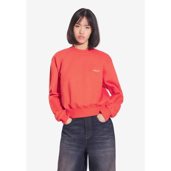 Bluza sportowa damska Prosto Bomb bez kaptura. Czerwone bluzy Prosto, bez wzorów, bez kaptura. W wyprzedaży za 161,99 zł.