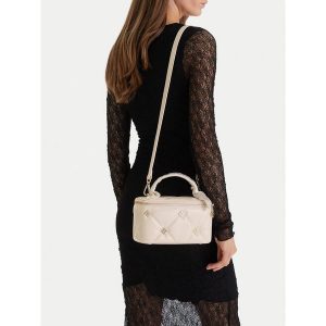 Torebka Nine West. Kuferki Nine West, bez wzorów, bez dodatków. Za 259,99 zł.