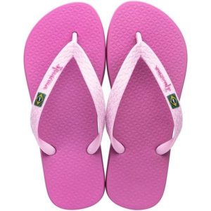 Japonki basenowe damskie Ipanema Clas Brasil II. Czerwone klapki Ipanema, bez wzorów, z materiału, bez obcasa. Za 62,99 zł.