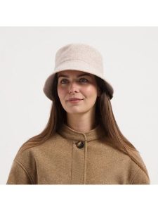 TRAVELIN' Kapelusz w kolorze beżowym rozmiar: onesize. Brązowe kapelusze Travelin', bez wzorów, ze skóry. Za 195,99 zł.