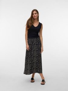 Vero Moda Spódnica w kolorze czarnym rozmiar: M. Czarne spódnice Vero Moda, m, bez wzorów, maxi. Za 87,40 zł.