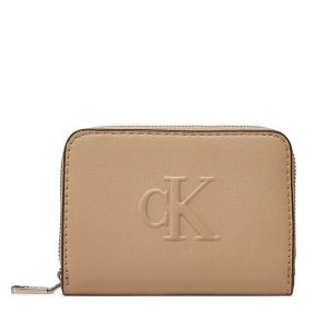 Portfel Calvin Klein Jeans. Brązowe portfele Calvin Klein Jeans, bez wzorów, z jeansu. Za 129,99 zł.