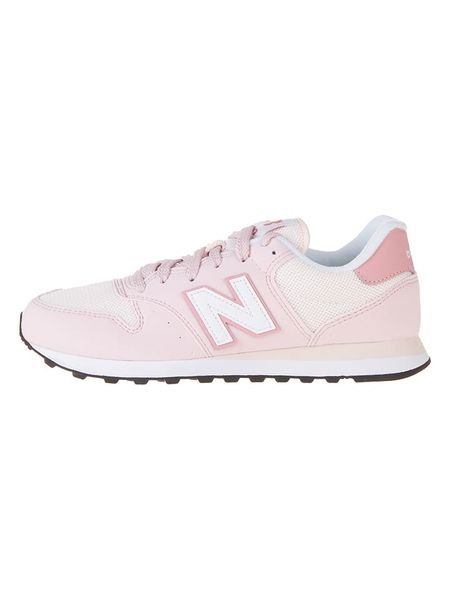 New Balance Sneakersy w kolorze jasnoróżowym rozmiar: 36. Różowe trampki New Balance, bez wzorów, bez zapięcia. Za 230,53 zł.