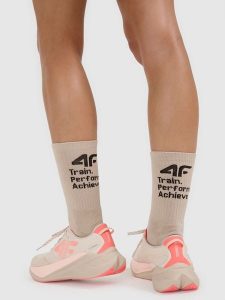 4F Skarpety casual za kostkę (2-pack) damskie - multikolor 35-38. Skarpetki 4f, bez wzorów, z materiału. Za 49,99 zł.