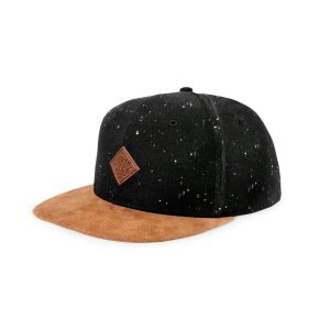 Czapka NORTHWEEK BY HAWKERS - SANDSTORM CAP. Czarne czapki HAWKERS, bez wzorów, z poliesteru. Za 69,99 zł.