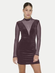 ONLY Sukienka koktajlowa Smooth 15360667 Fioletowy Slim Fit. Fioletowe kombinezony ONLY, s, bez wzorów, z syntetyku, wizytowe, bez kołnierzyka, bez ramiączek. Za 109,99 zł.