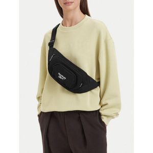 Nerka Reebok. Czarne nerki i saszetki Reebok, bez wzorów. Za 69,99 zł.