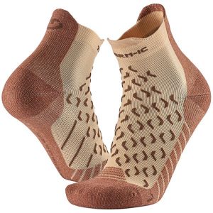 Skarpety trekkingowe doroslych Therm-ic Outdoor UltraCool Ankle wysokosc kostki. Brązowe skarpetki THERM-IC, bez wzorów. Za 73,00 zł.