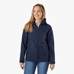 Kurtka softshell Turystyka Damska Swedemount Stryn Softshell oddychająca. Niebieskie kurtki SWEDEMOUNT, bez wzorów, z softshellu, bez kaptura. Za 249,99 zł.