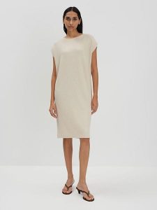 Someday Sukienka w kolorze beżowym rozmiar: 40. Brązowe sukienki someday., na co dzień, bez wzorów, bez kołnierzyka, bez ramiączek, midi, proste. Za 156,24 zł.