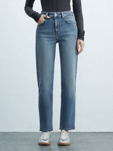 LTB Dżinsy "Wanda" - Straight fit - w kolorze niebieskim rozmiar: W33/L. Niebieskie jeansy LTB, z aplikacjami, z podwyższonym stanem. Za 148,96 zł.
