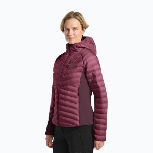 Kurtka ocieplana damska Jack Wolfskin Routeburn Pro Ins. Czerwone kurtki Jack Wolfskin, bez wzorów, z puchu, bez kaptura. Za 529,99 zł.