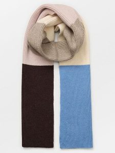 Becksöndergaard Szal "Woona" ze wzorem - 200 x 25 cm rozmiar: onesize. Szaliki Becksöndergaard, bez wzorów, z materiału. Za 220,63 zł.