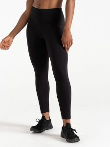 Dare 2b Legginsy sportowe "Move II" w kolorze czarnym rozmiar: 32. Czarne legginsy Dare 2b, bez wzorów, z materiału. Za 93,95 zł.