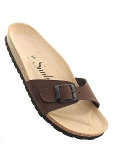 Sunbay Klapki w kolorze ciemnobrązowym rozmiar: 37. Brązowe klapki Sunbay, bez wzorów, z otwartym noskiem, bez obcasa. Za 124,95 zł.