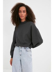 Trendyol Bluza w kolorze ciemnoszarym rozmiar: L. Czarne bluzy Trendyol, l, bez wzorów, bez kaptura. Za 70,24 zł.