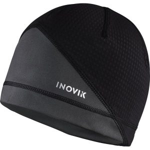 Czapka narciarska XC S 900 dorośli. Czarne czapki INOVIK, bez wzorów, z elastanu, sportowe. Za 49,99 zł.