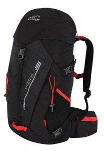 Plecak Eiger 28L Czarny-Czerwony dla Turystów. Czarne plecaki EIGER. Za 291,99 zł.