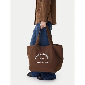 Torebka KARL LAGERFELD. Czarne torebki klasyczne KARL LAGERFELD, bez wzorów, bez dodatków. Za 594,99 zł.