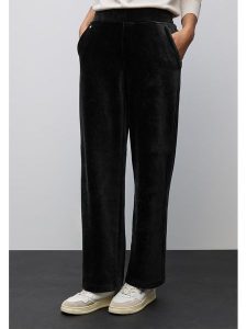 Cecil Spodnie sztruksowe w kolorze czarnym rozmiar: W38/L30. Czarne spodnie z wysokim stanem Cecil, bez wzorów, ze sztruksu, z podwyższonym stanem. Za 187,52 zł.