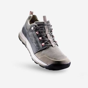 Buty turystyczne damskie Quechua NH500 skóra. Brązowe buty trekkingowe QUECHUA, z kauczuku, bez zapięcia. Za 199,99 zł.