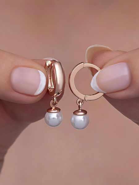 Lodie Silver Srebrne kolczyki-kreole rozmiar: onesize. Szare kolczyki Lodie Silver, z perłą, srebrne. Za 83,42 zł.